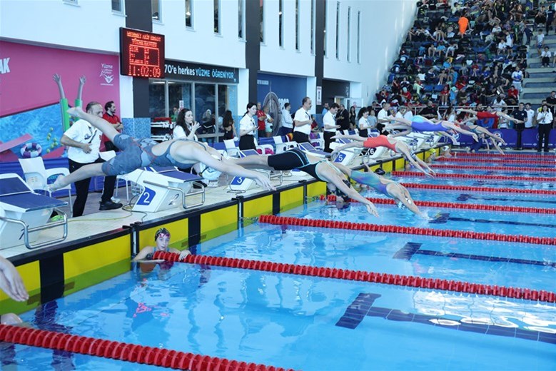 Vedia Nil Apak Anısına Büyük Final