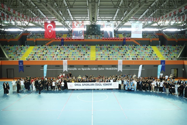 Okul Sporları 2. Dönem Toplu Ödül Töreni Gerçekleştirildi