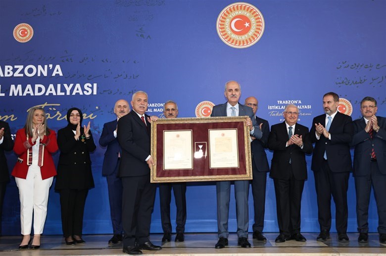 Trabzon’a 101 Yıl Sonra İstiklal Madalyası Takdim Edildi