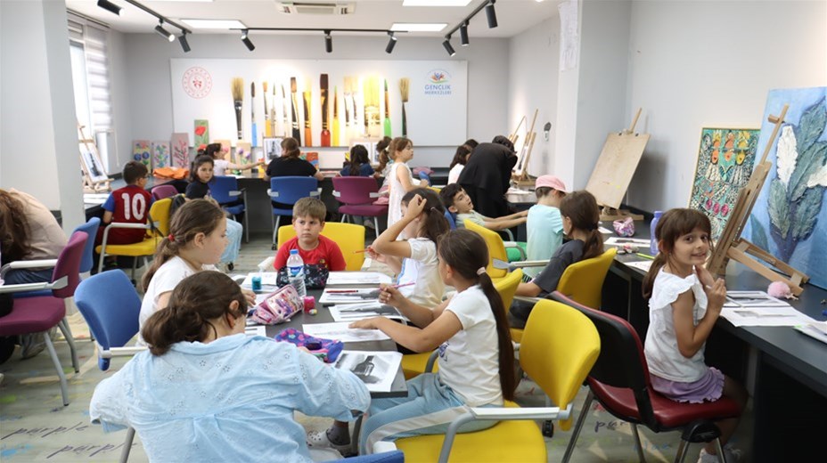 GSB Yaz Kulüpleri Çok Hareketli