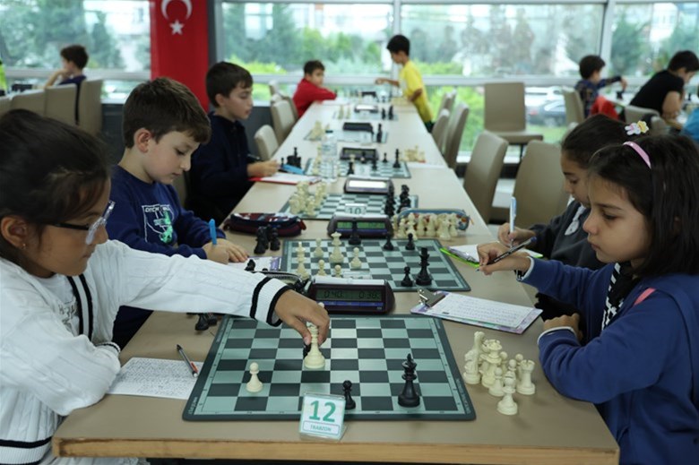 10 Kasım, Spor ve Gençlik Faaliyetleriyle Anıldı!