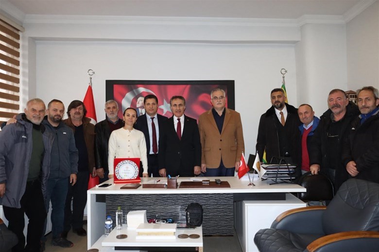 Akçaabat Tütünspor’a ziyaret