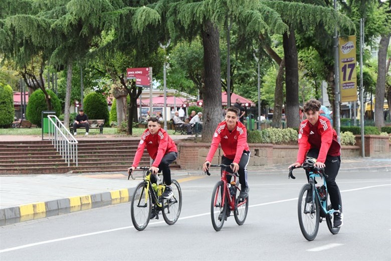 Pedallar Sağlıklı Yaşam İçin Döndü